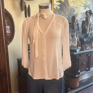 Red Camel Sz L Gauzy  White Women's Tie Neck Top GUC